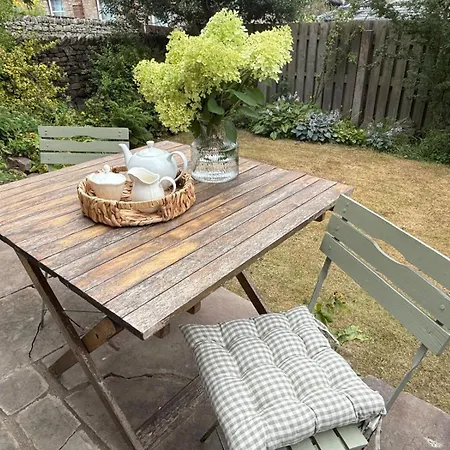 Blacksmiths A Traditional With Garden And Wood Burning Stove In Pooley Bridge, Ullwater * פולי ברידג'