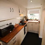 Blacksmiths A Traditional With Garden And Wood Burning Stove In Pooley Bridge, Ullwater Nyaraló *